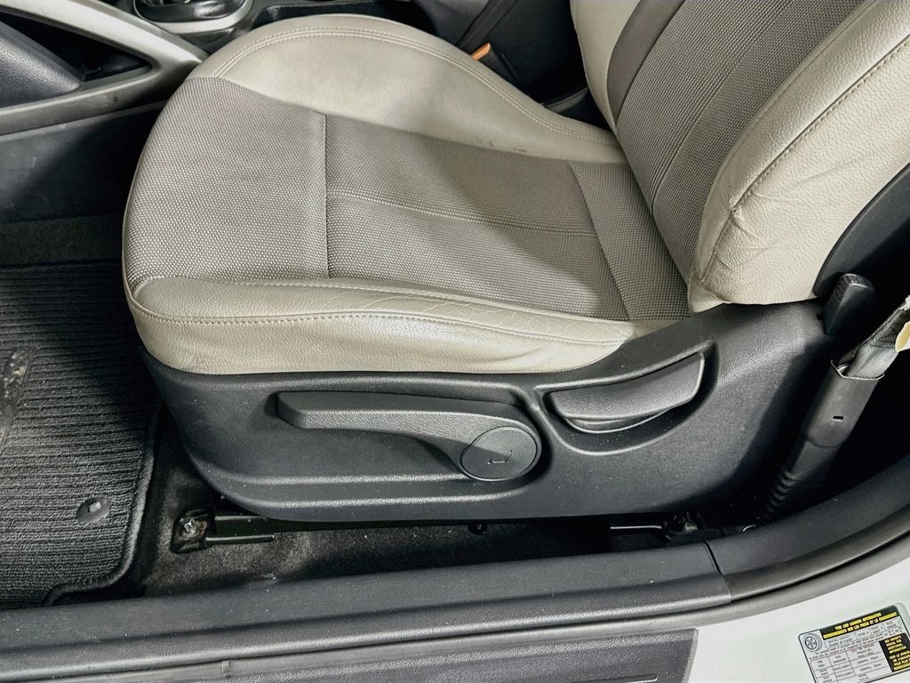 2014 Hyundai Veloster Base w/Gray