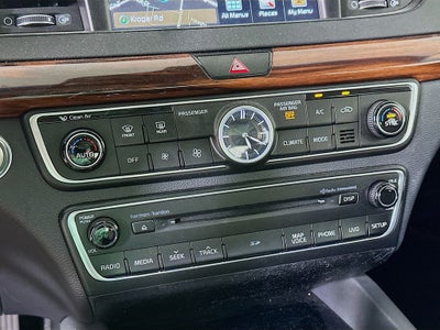 2018 Kia Cadenza Technology