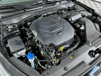 2018 Kia Cadenza Technology