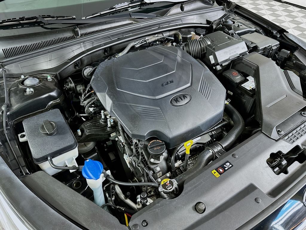 2018 Kia Cadenza Technology