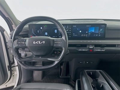 2024 Kia EV9 Light Short Range