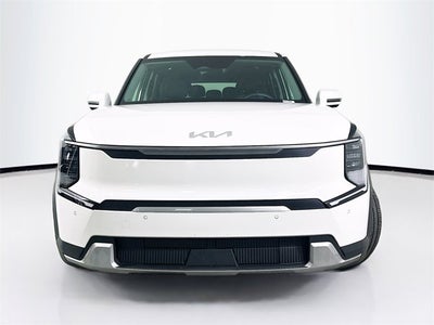 2024 Kia EV9 Light Short Range