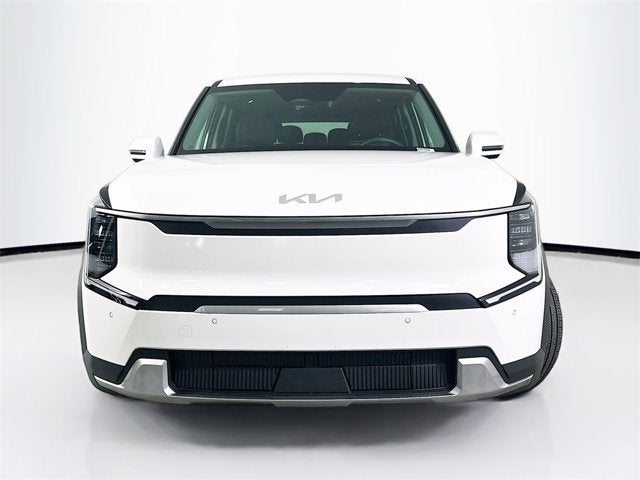 2024 Kia EV9 Light Short Range