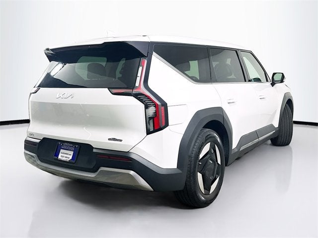 2024 Kia EV9 Light Short Range