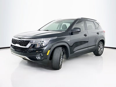 2022 Kia Seltos EX