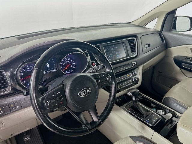 2017 Kia Sedona SX