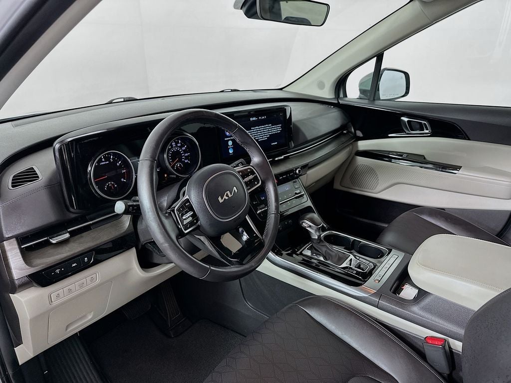 2024 Kia Carnival EX