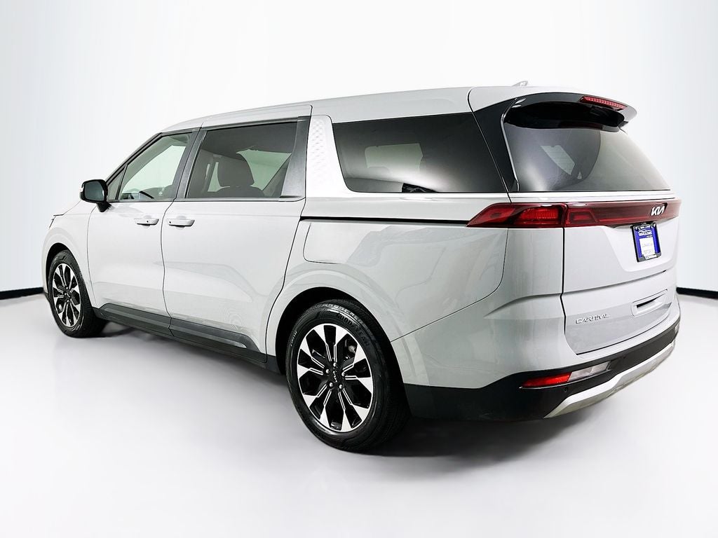 2024 Kia Carnival EX
