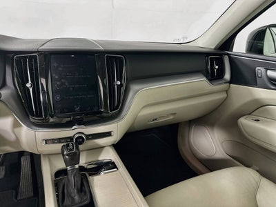 2018 Volvo XC60 T6 Momentum