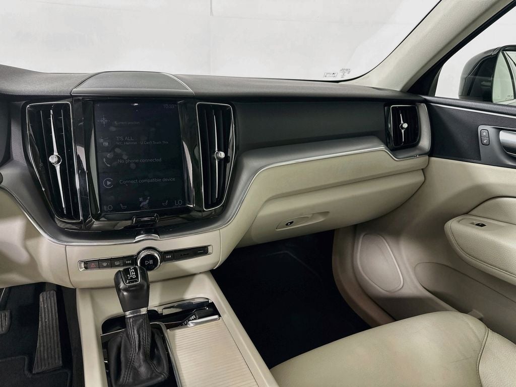 2018 Volvo XC60 T6 Momentum