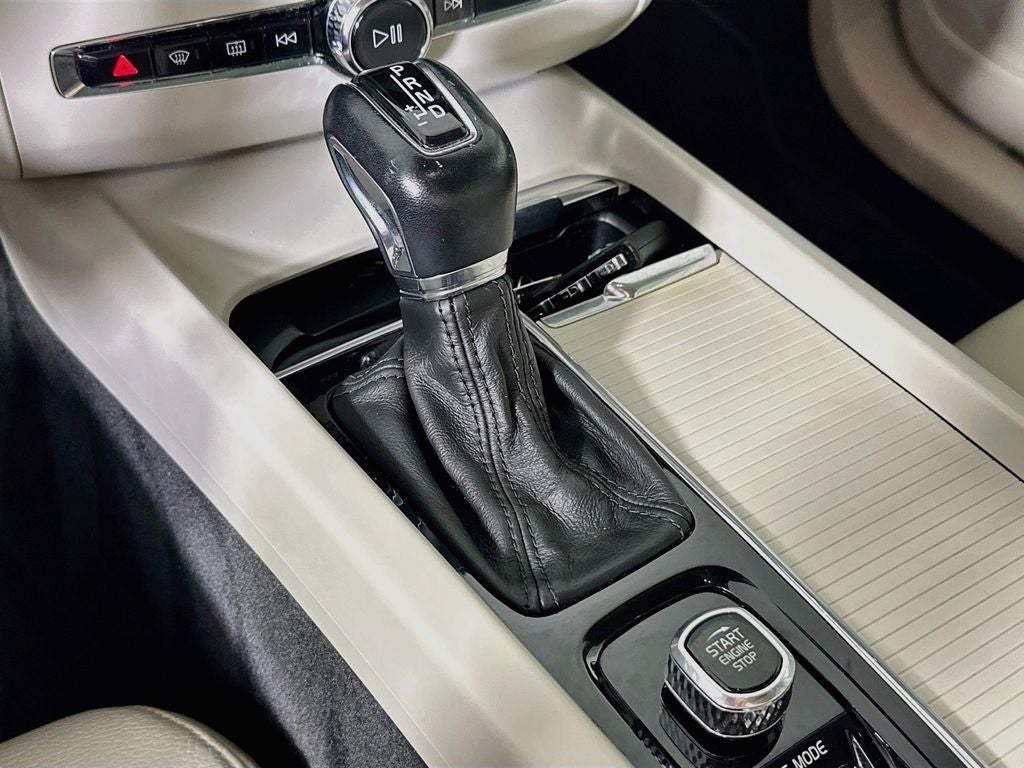 2018 Volvo XC60 T6 Momentum