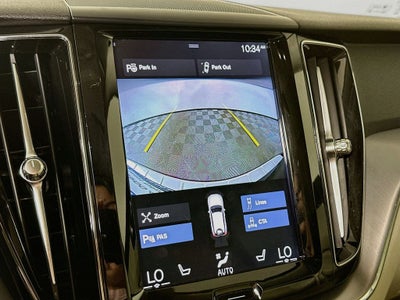 2018 Volvo XC60 T6 Momentum