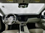 2018 Volvo XC60 T6 Momentum