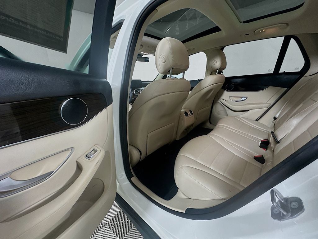 2021 Mercedes-Benz GLC GLC 300