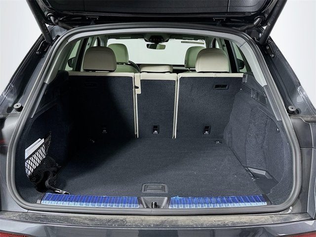 2025 Audi Q5 Premium