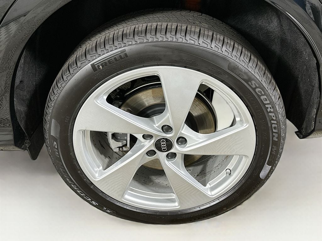 2025 Audi Q5 2.0T Premium Plus quattro