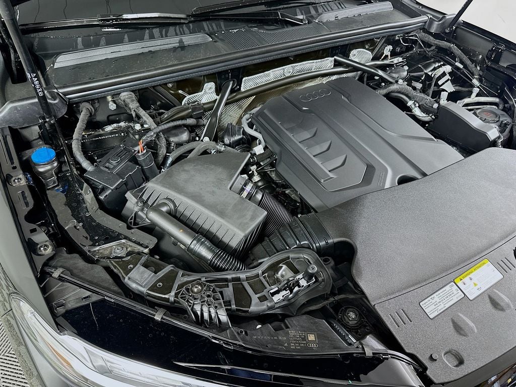 2025 Audi Q5 2.0T Premium Plus quattro