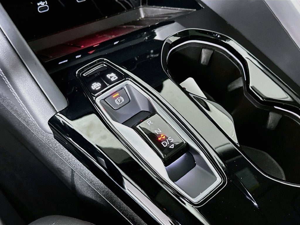 2025 Audi Q5 2.0T Prestige quattro