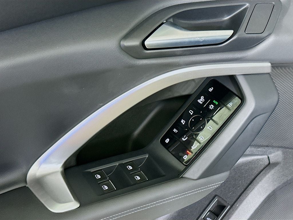 2025 Audi Q5 2.0T Prestige quattro