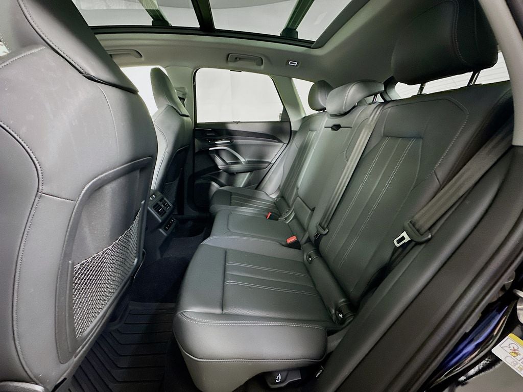 2025 Audi Q5 2.0T Prestige quattro