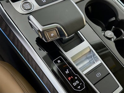 2026 Audi Q7 Premium