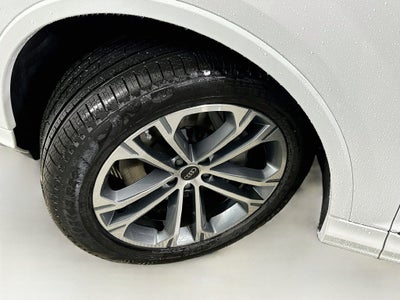 2025 Audi Q7 45 Premium quattro