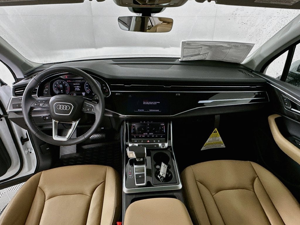 2025 Audi Q7 45 Premium quattro