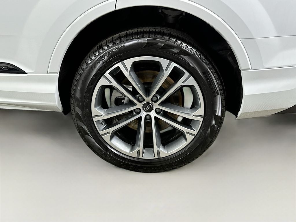 2026 Audi Q7 45 Premium quattro