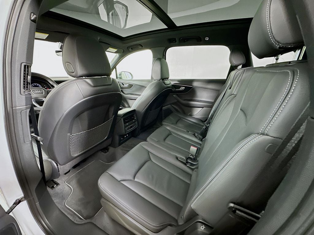 2026 Audi Q7 45 Premium quattro