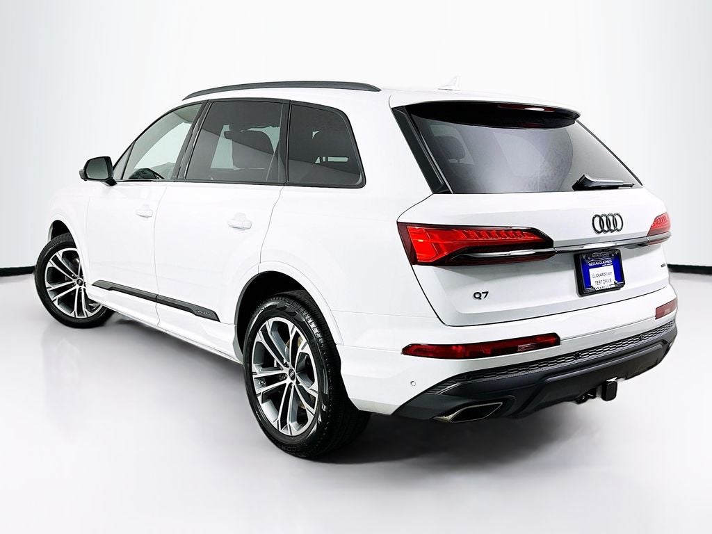 2026 Audi Q7 45 Premium quattro