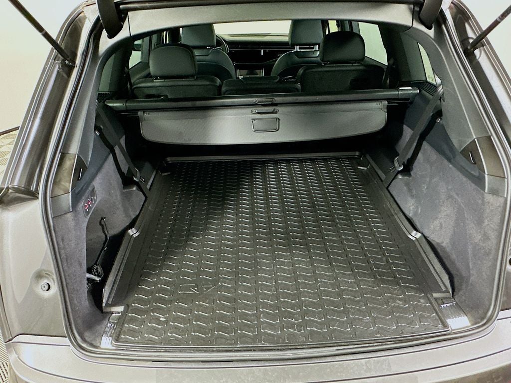 2025 Audi Q7 45 Premium quattro
