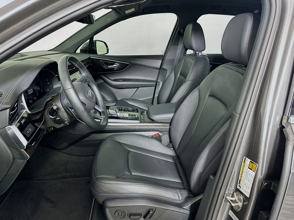 2025 Audi Q7 45 Premium quattro