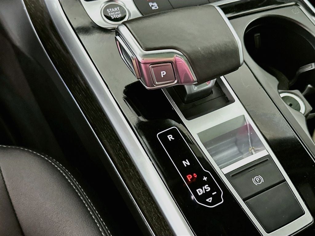 2025 Audi Q7 45 Premium quattro