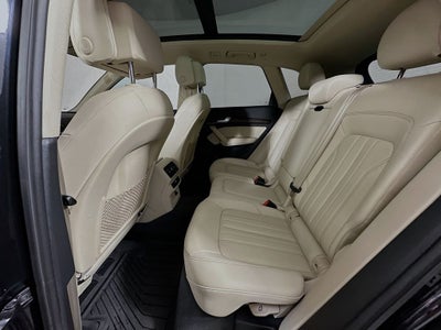 2022 Audi Q5 40 Premium Plus quattro