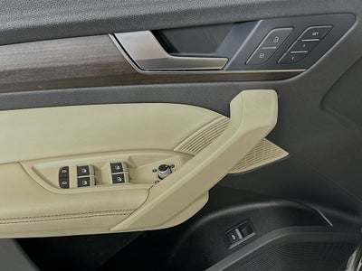2022 Audi Q5 40 Premium Plus quattro