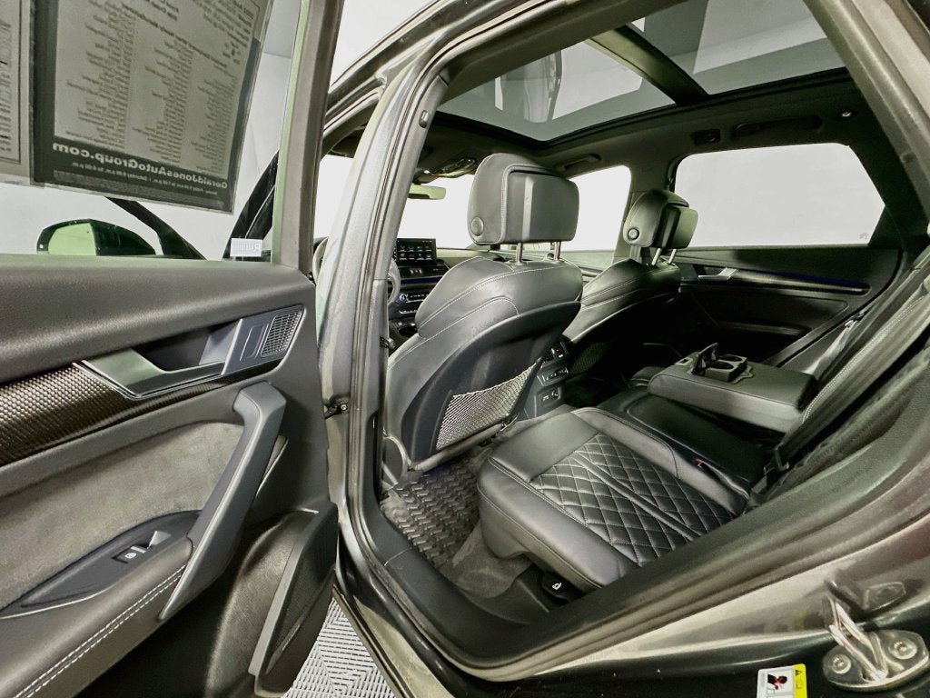 2022 Audi SQ5 Prestige quattro