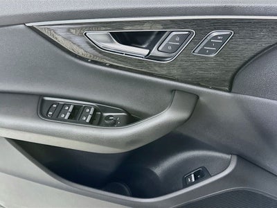 2020 Audi Q8 55 Prestige quattro
