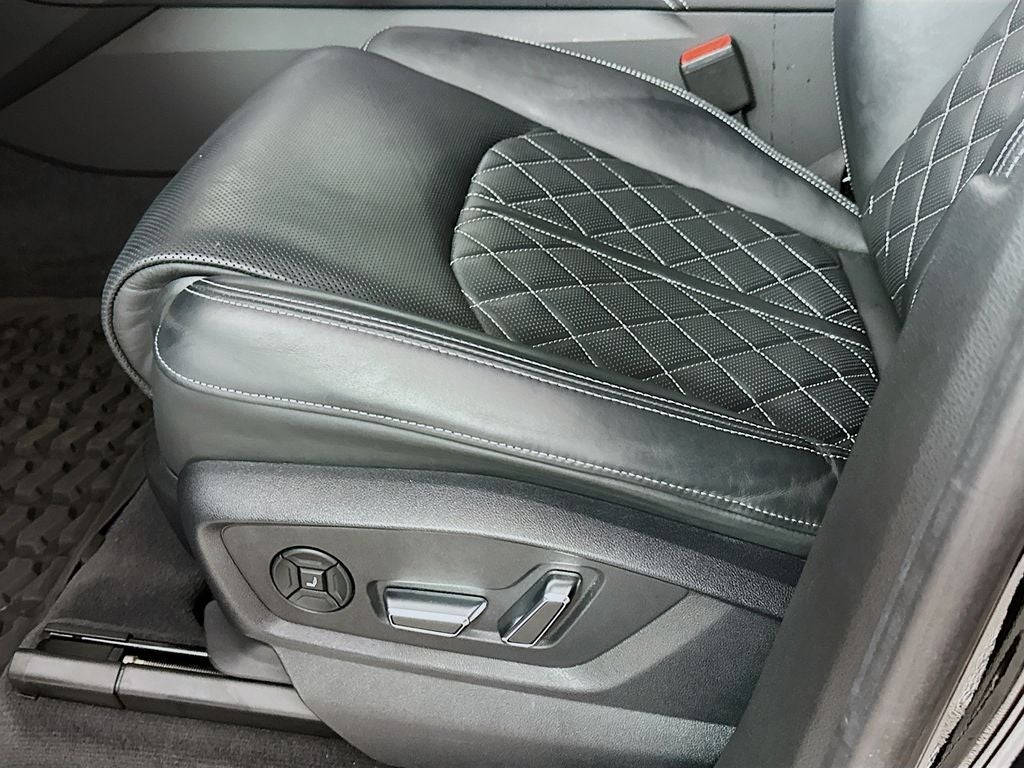 2023 Audi SQ8 4.0T Prestige quattro