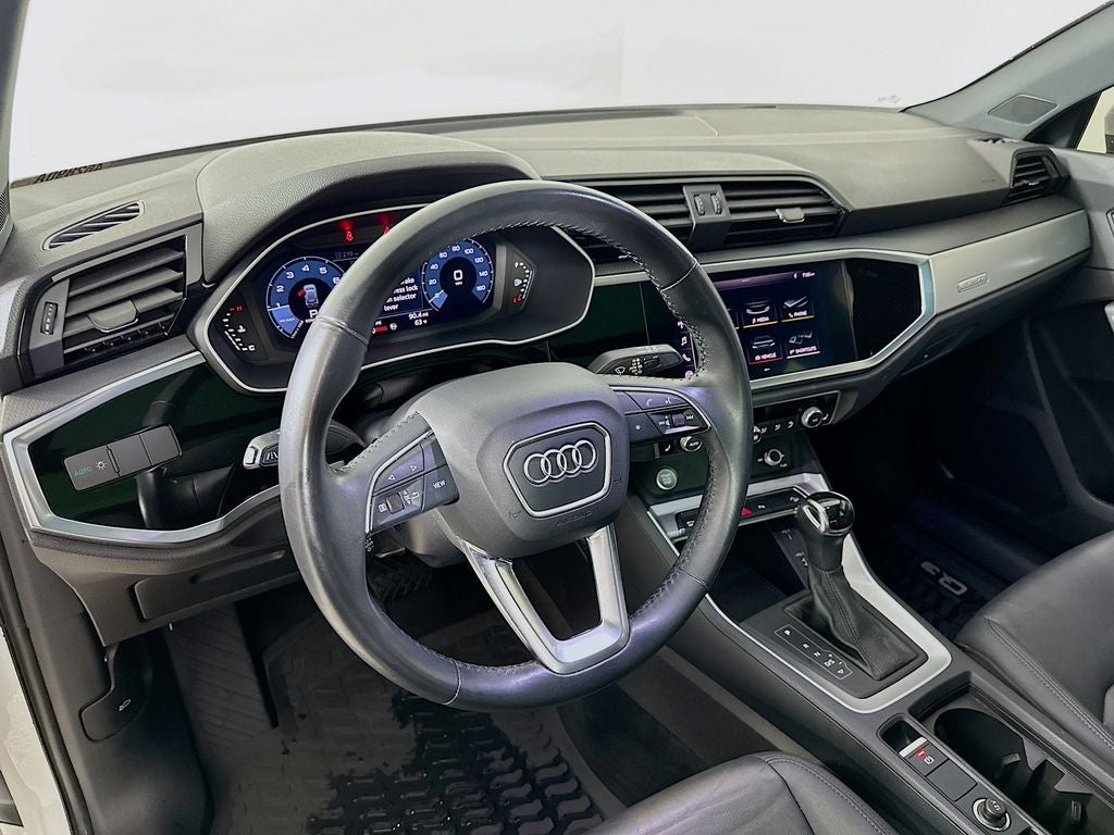 2020 Audi Q3 Premium S line quattro