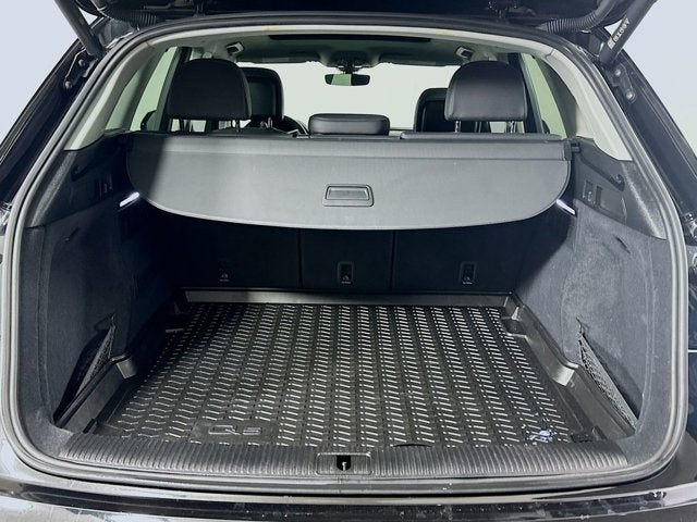 2022 Audi Q5 S line Premium Plus