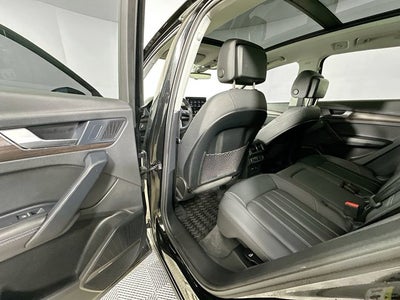 2022 Audi Q5 S line Premium Plus