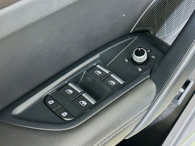 2022 Audi Q5 S line Premium Plus