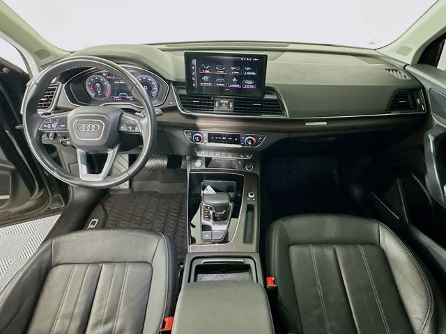 2022 Audi Q5 S line Premium Plus