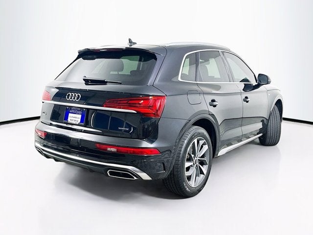 2022 Audi Q5 S line Premium Plus