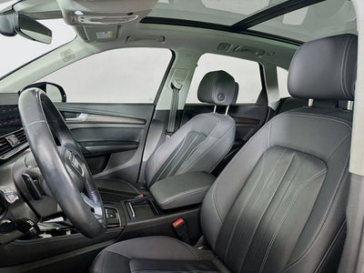 2022 Audi Q5 S line Premium Plus
