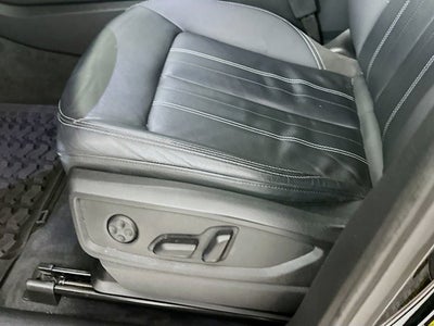 2022 Audi Q5 S line Premium Plus