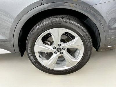 2023 Audi Q5 S line Premium Plus