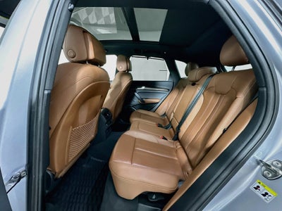 2024 Audi Q5 45 S line Premium quattro