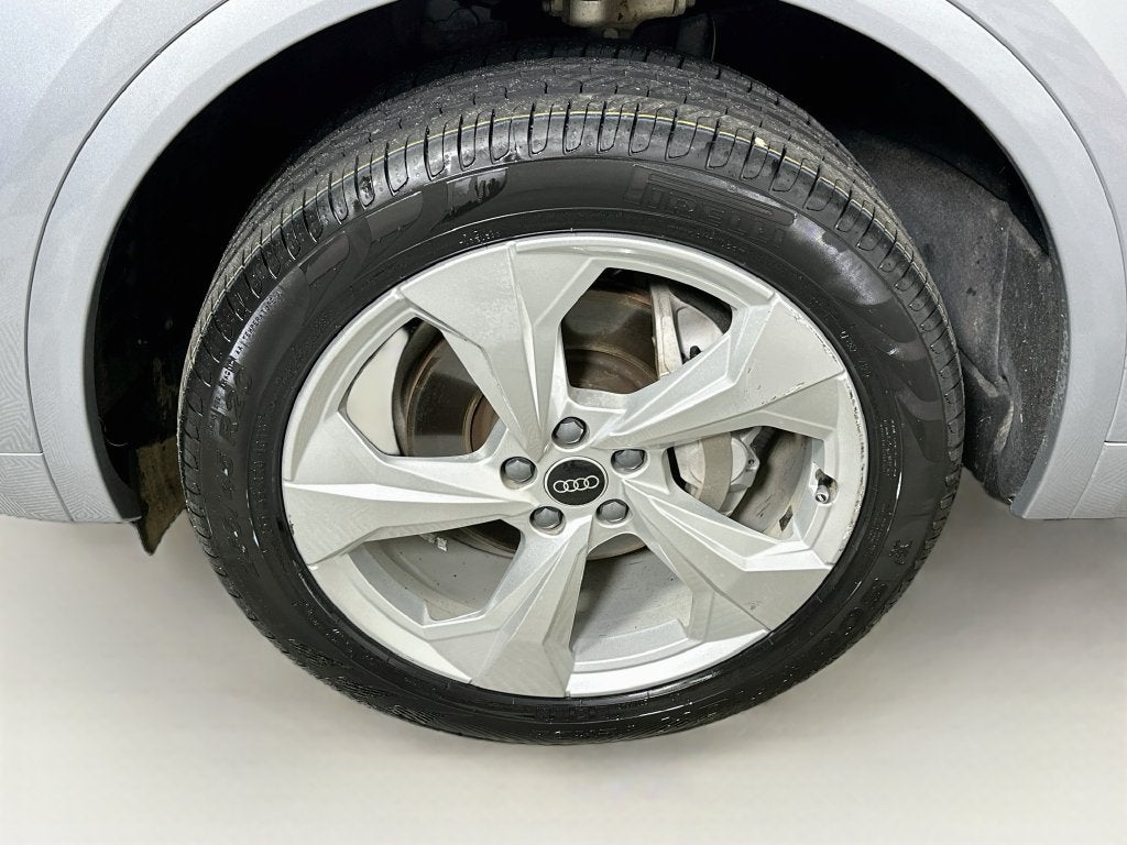 2024 Audi Q5 45 S line Premium quattro