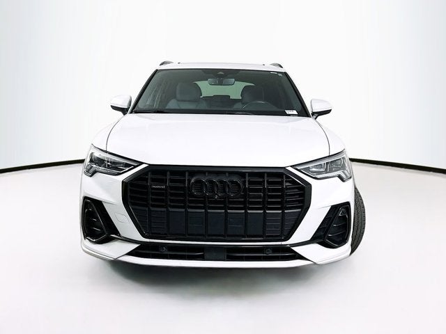 2024 Audi Q3 S line Premium Plus